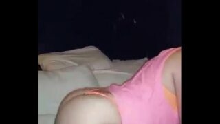 Femme cougard pute video porno